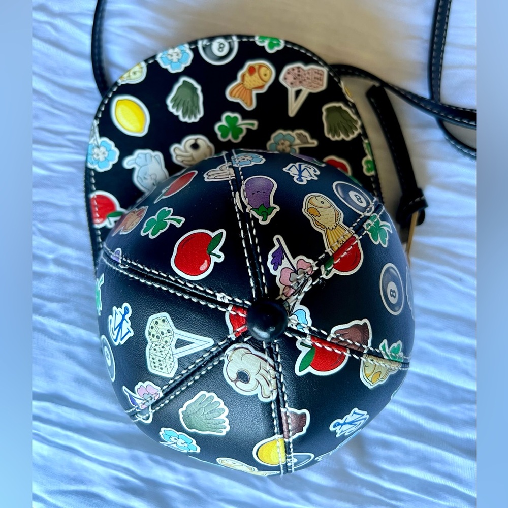 JW Anderson Black medium Leather Cap Bag - Picture 7 of 10